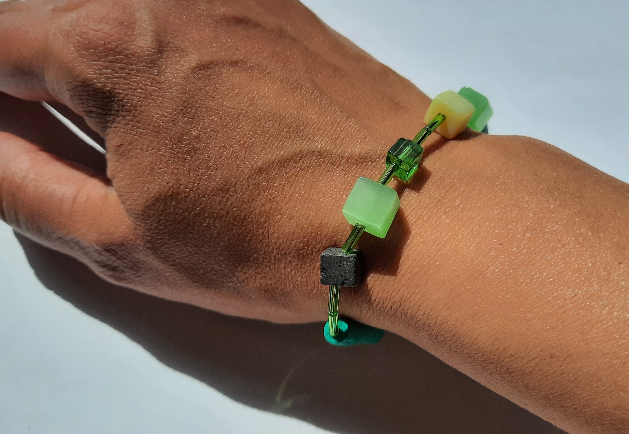 Grüner Würfel – Bild 2